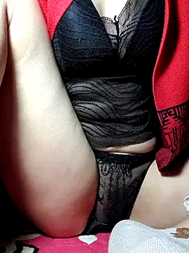 YennyeLa online show from 12-04-25, 11:13