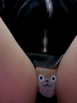 YennyeLa online show from 01-07-26, 01:46