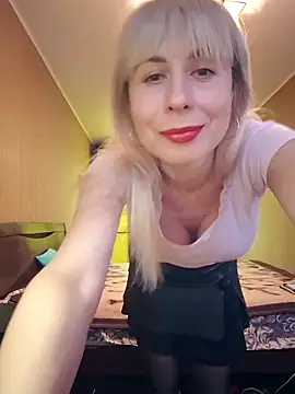 SelinaLovqx online show from 02-02-26, 01:32