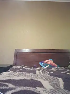 SelinaLovqx online show from 04-18-26, 06:50