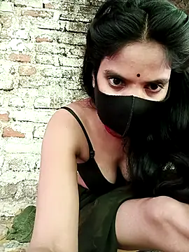 Snapshot of Shreya-750 chatting on 07-25-26, 05:05 Shreya-750 online show from 07-25-26, 05:05
