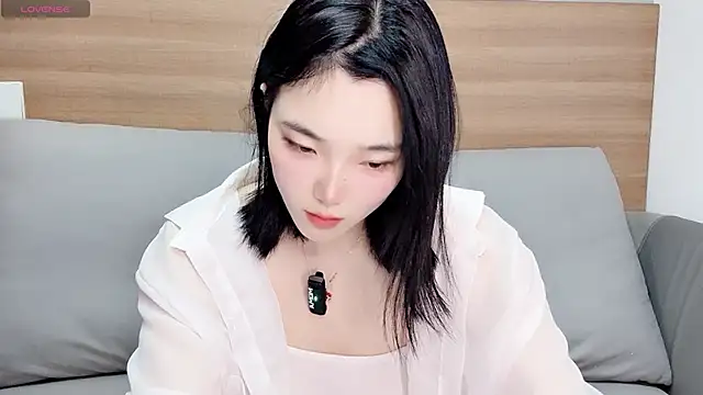 upoo7lt online show from 02-12-26, 06:19