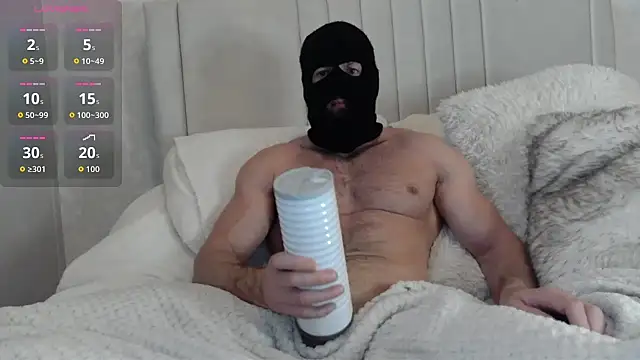 Masked Bull38 Uk online show from 12-14-25, 12:10