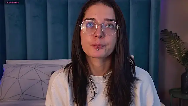 EricaKors online show from 02-07-26, 05:44