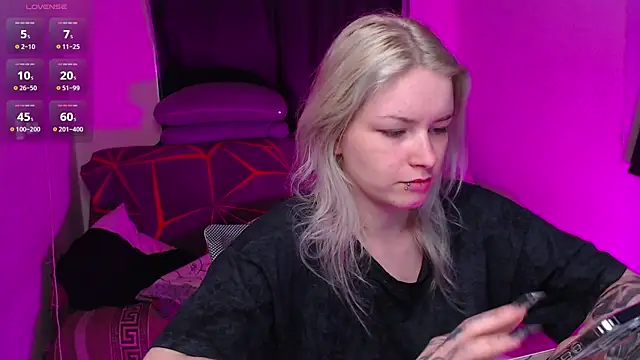 CherryNight6 online show from 06-21-26, 09:06