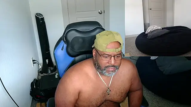 SplendaDaddy50 online show from 10-24-25, 05:20