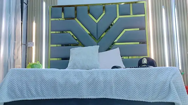 Neytanmalcon online show from 03-02-26, 07:43