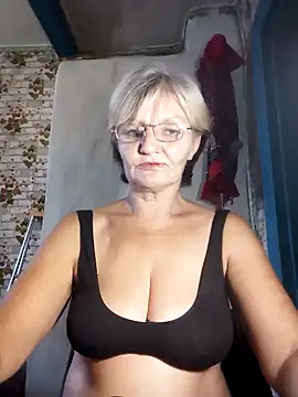 Snapshot of NikaGold454 chatting on 10-30-25, 11:00 NikaGold454 online show from 10-30-25, 11:00