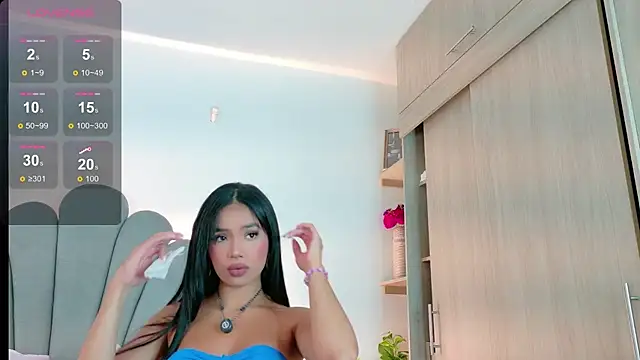 AbbyHank2 online show from 11-20-25, 05:34