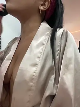 AbbyHank2 online show from 11-26-25, 03:13