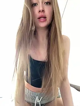 Snapshot of Angel_hotyy chatting on 04-04-26, 02:14 Angel hotyy online show from 04-04-26, 02:14