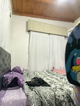 Babylovetierna11 online show from 10-27-25, 11:20
