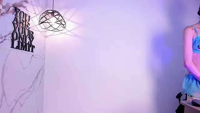 Violet-Storm- online show from 11-25-25, 12:10