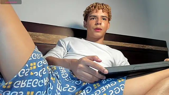 Daark Eros online show from 11-13-25, 12:20