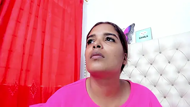 Snapshot of celena_wonder chatting on 06-24-26, 07:35 celena wonder online show from 06-24-26, 07:35