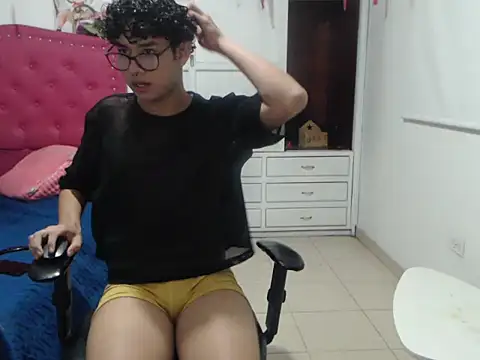 adamsex2025 online show from 10-24-25, 01:57