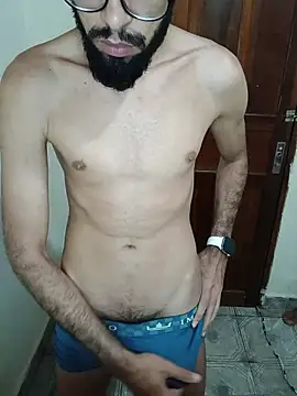 Snapshot of FerrariniHott chatting on 10-30-25, 06:15 FerrariniHott online show from 10-30-25, 06:15