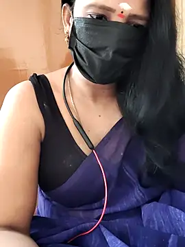 Snapshot of tamilammu1431 chatting on 05-27-26, 03:03 tamilammu1431 online show from 05-27-26, 03:03
