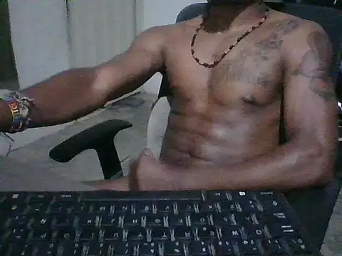 Snapshot of LKHALIFAXXX chatting on 10-23-25, 07:40 LKHALIFAXXX online show from 10-23-25, 07:40