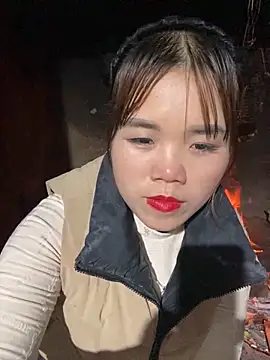 nachi-baby online show from 12-17-25, 10:43