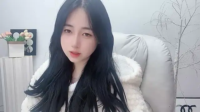 Love-hanzaizai718 online show from 11-20-25, 02:17