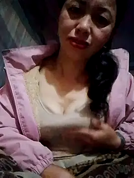 TRIEUTRIEU20 online show from 10-26-25, 05:52