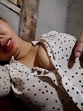 TRIEUTRIEU20 online show from 11-07-25, 05:29