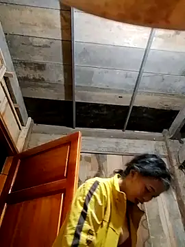 TRIEUTRIEU20 online show from 11-19-25, 09:37