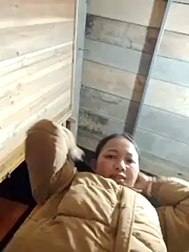 TRIEUTRIEU20 online show from 11-23-25, 11:21