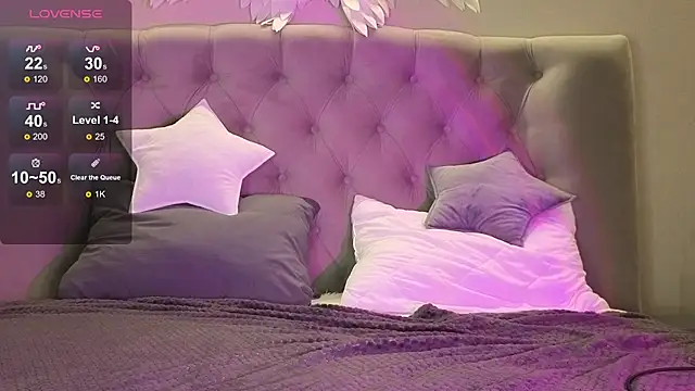 Oliver star boy  online show from 02-01-26, 09:02