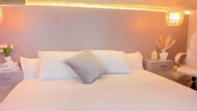 AmyColman  online show from 03-05-26, 12:01