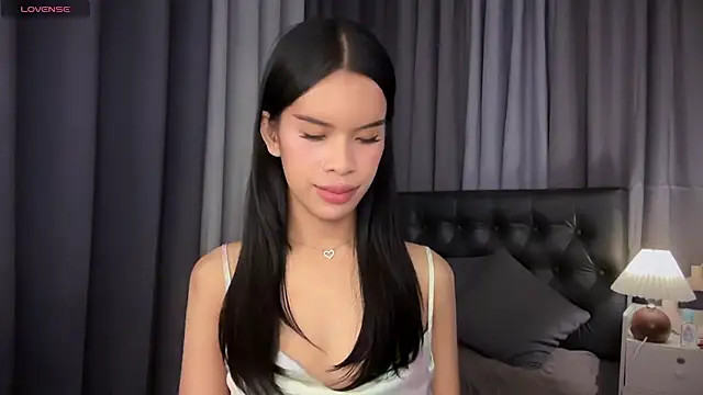 Snapshot of Candicemeow chatting on 06-09-26, 05:24 Candicemeow online show from 06-09-26, 05:24