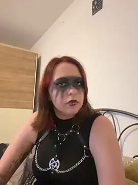 Snapshot of Latexaddictx_ chatting on 10-31-25, 06:20 Latexaddictx  online show from 10-31-25, 06:20