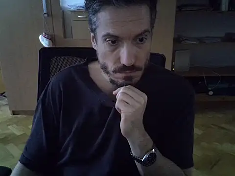 delayclose   online show from 02-12-26, 03:07