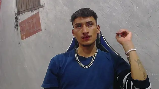 SavageLover  online show from 12-21-25, 03:24