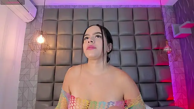 dannavelvet online show from 04-07-26, 01:00