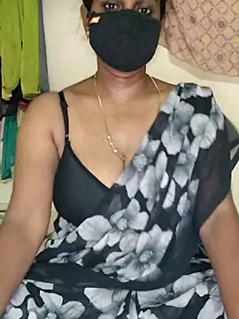 Snapshot of sivashree chatting on 06-13-26, 03:43 sivashree online show from 06-13-26, 03:43