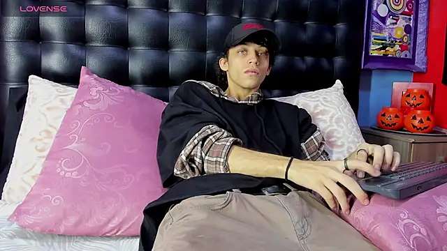 Khalid16  online show from 11-03-25, 01:34