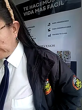 Valentina--1 online show from 12-19-25, 12:12