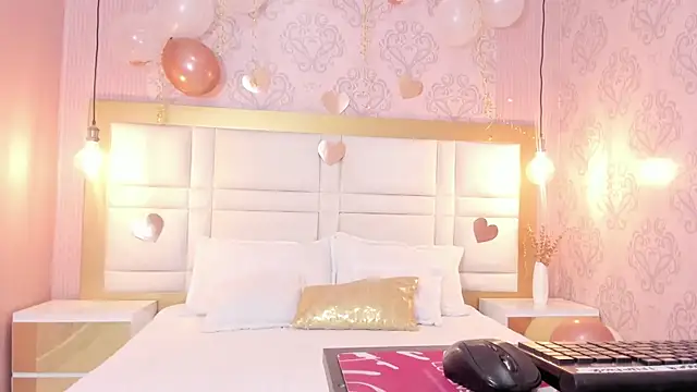 tall hotgirl online show from 10-31-25, 01:45