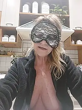 susylux online show from 04-05-26, 05:21