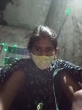 QRANSEXI online show from 10-29-25, 01:08