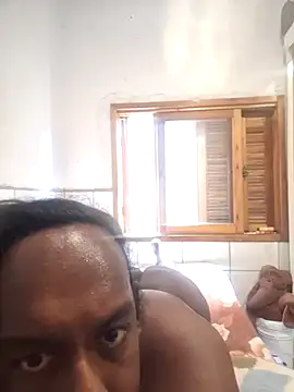 pretinhablack online show from 10-25-25, 04:24