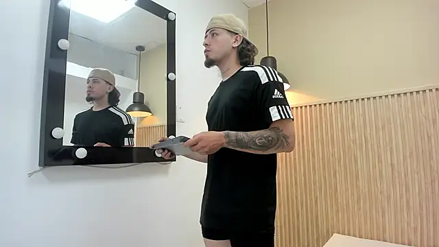 STEINER 01 online show from 10-28-25, 04:38