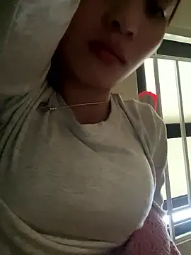 Tina x online show from 01-14-26, 12:05