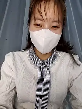 Snapshot of ezabel- chatting on 01-17-26, 01:38 ezabel- online show from 01-17-26, 01:38