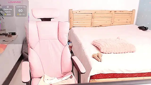 Ava-baby-8899 online show from 12-20-25, 04:14