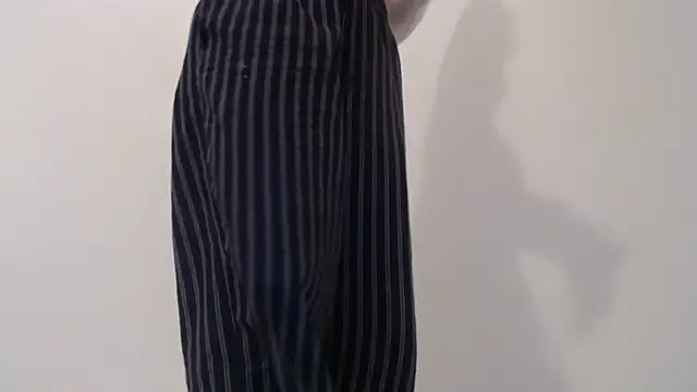 bellefleurrr online show from 11-30-25, 01:09