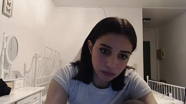 bellefleurrr online show from 04-15-26, 07:21