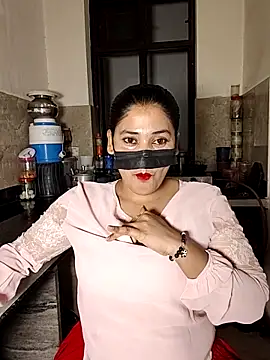 Heena-143 online show from 04-23-26, 05:04